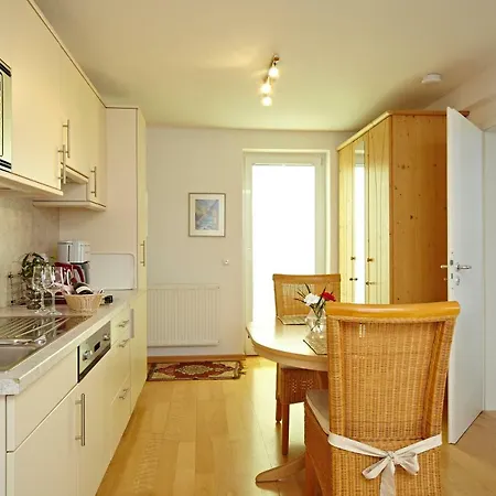 Gästehaus Hilbrand Apartment *